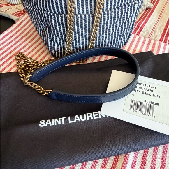 Saint Laurent Nano bucket bag in striped blue - Picture 10 of 11
